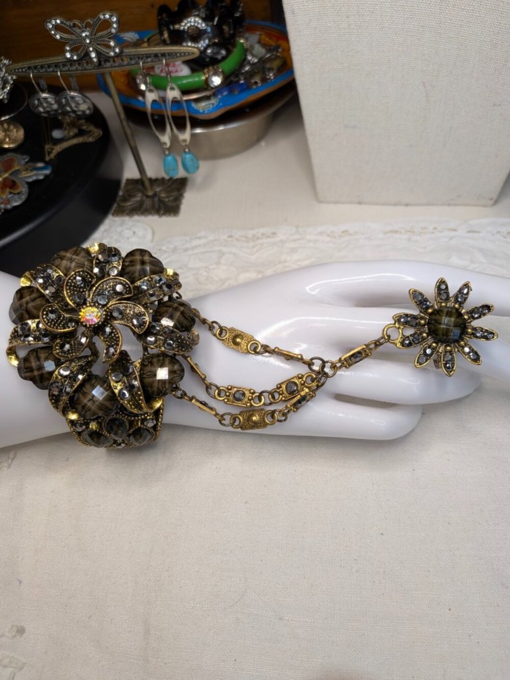 Vintage Bronze Rhinestone Hand Chain Bracelet with Adjustable Ring